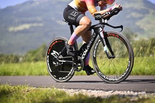 Linda Zanetti a enlevé sa première médaille au plus haut niveau. KEYSTONE/GIAN EHRENZELLER
